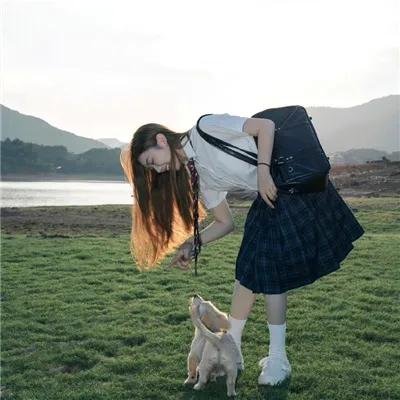 大宅院的女人